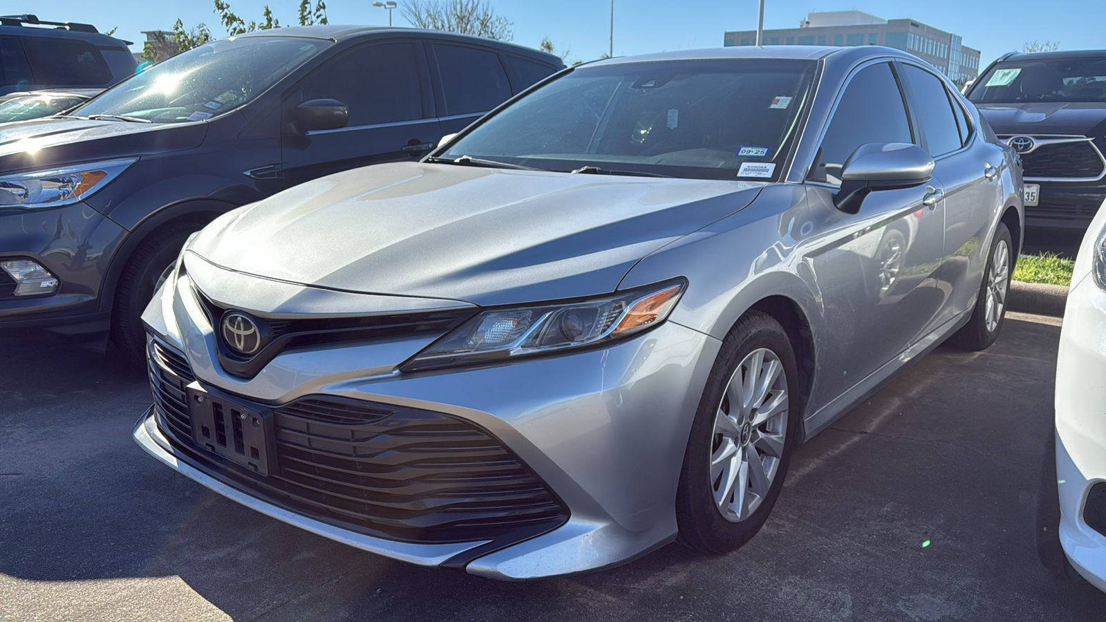 2020 Toyota Camry LE 4