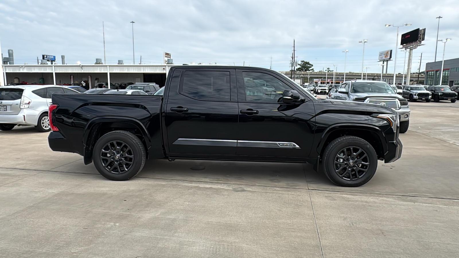 2025 Toyota Tundra Platinum 9