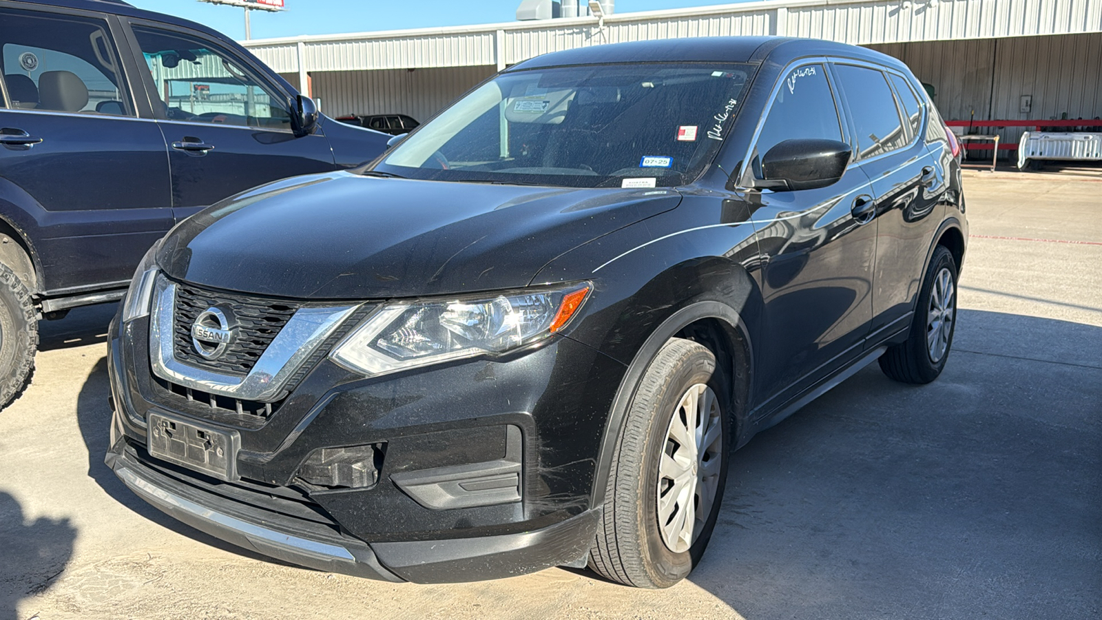 2017 Nissan Rogue S 4