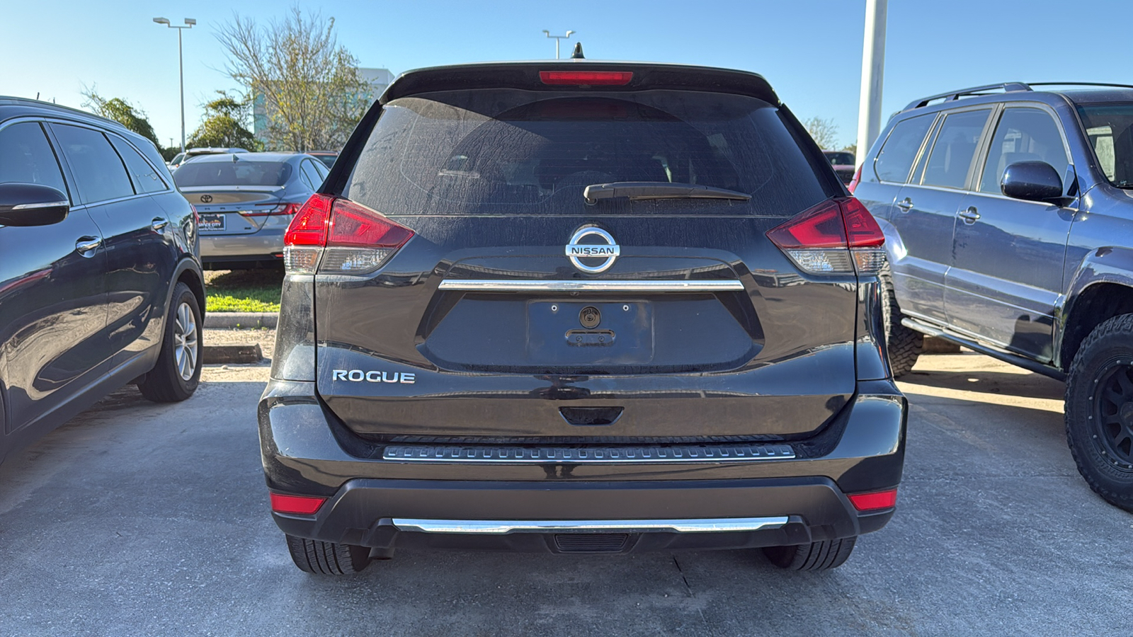 2017 Nissan Rogue S 6