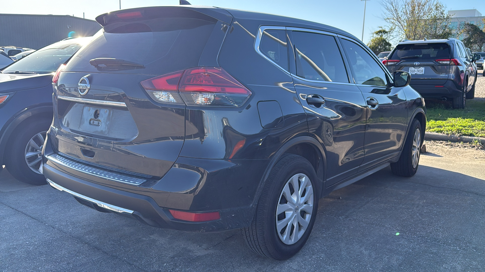 2017 Nissan Rogue S 7