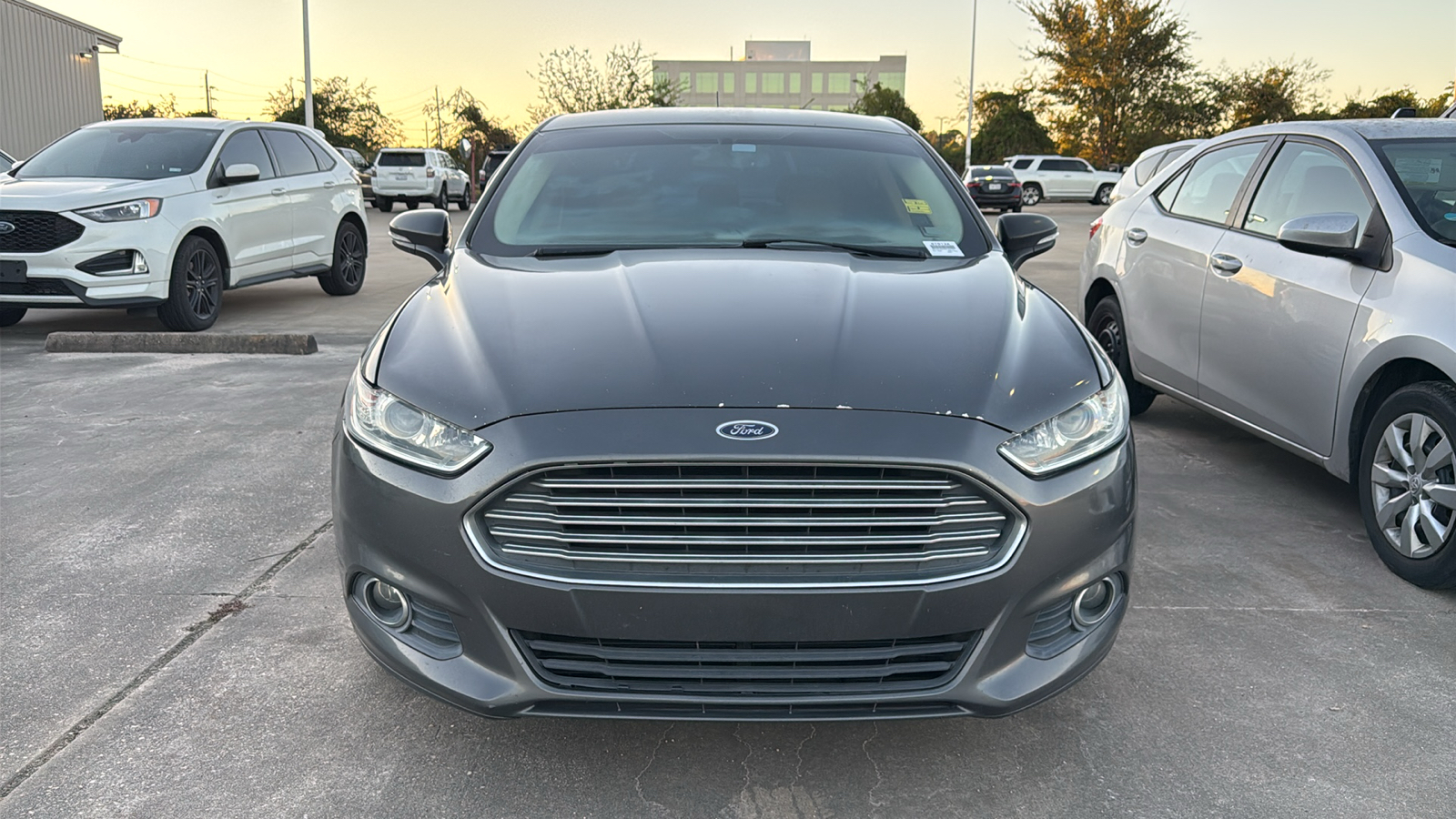 2015 Ford Fusion SE 3