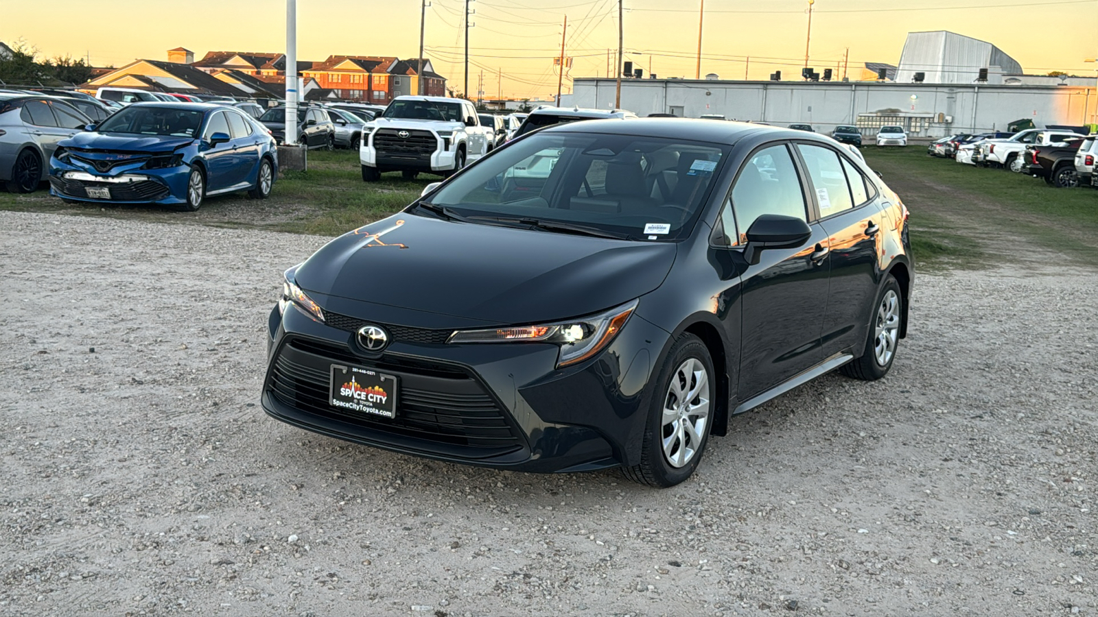 2025 Toyota Corolla LE 4