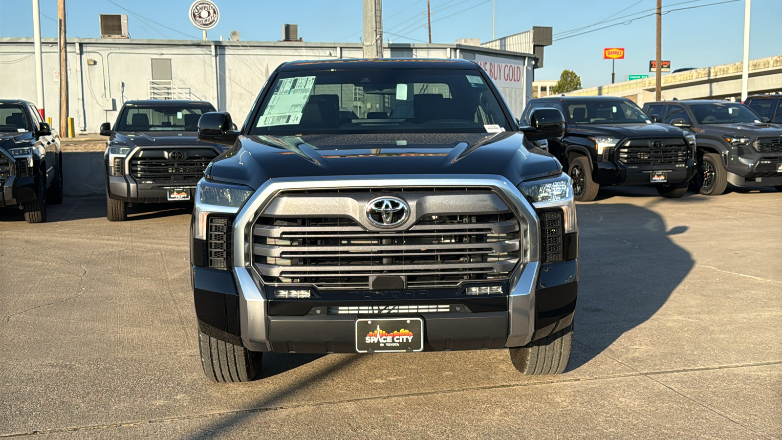 2025 Toyota Tundra Limited 3