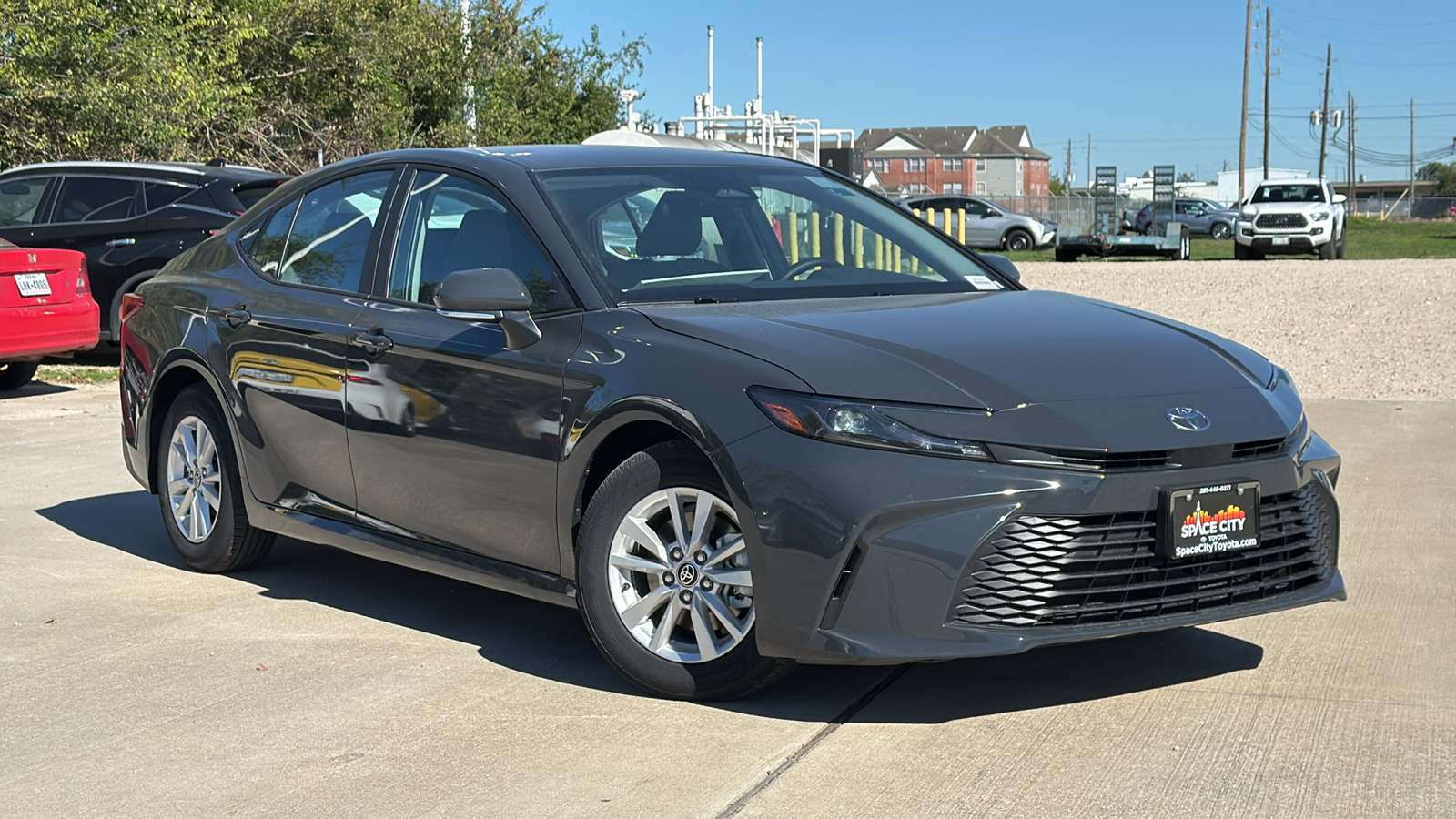 2025 Toyota Camry LE 2