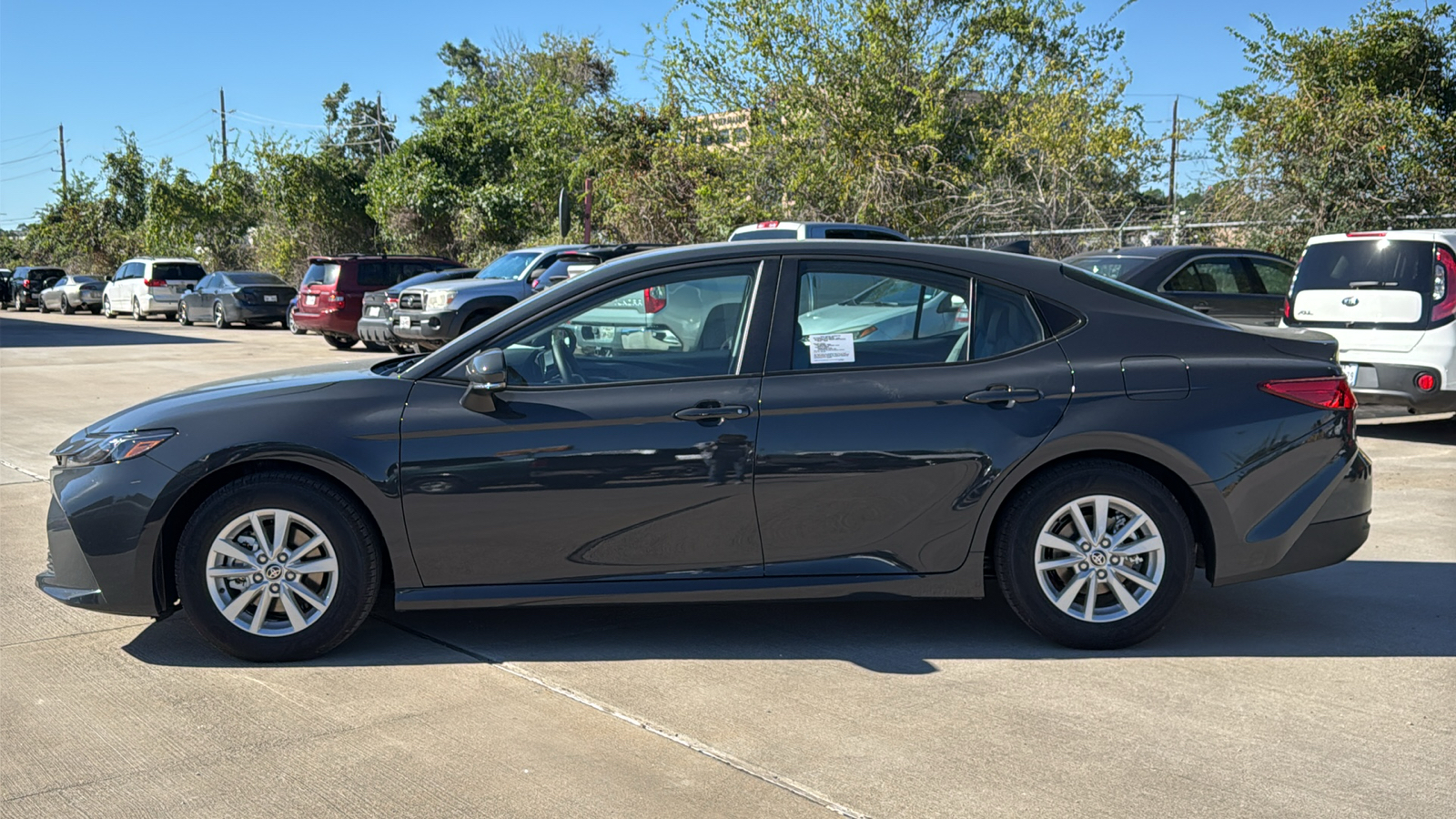 2025 Toyota Camry LE 5