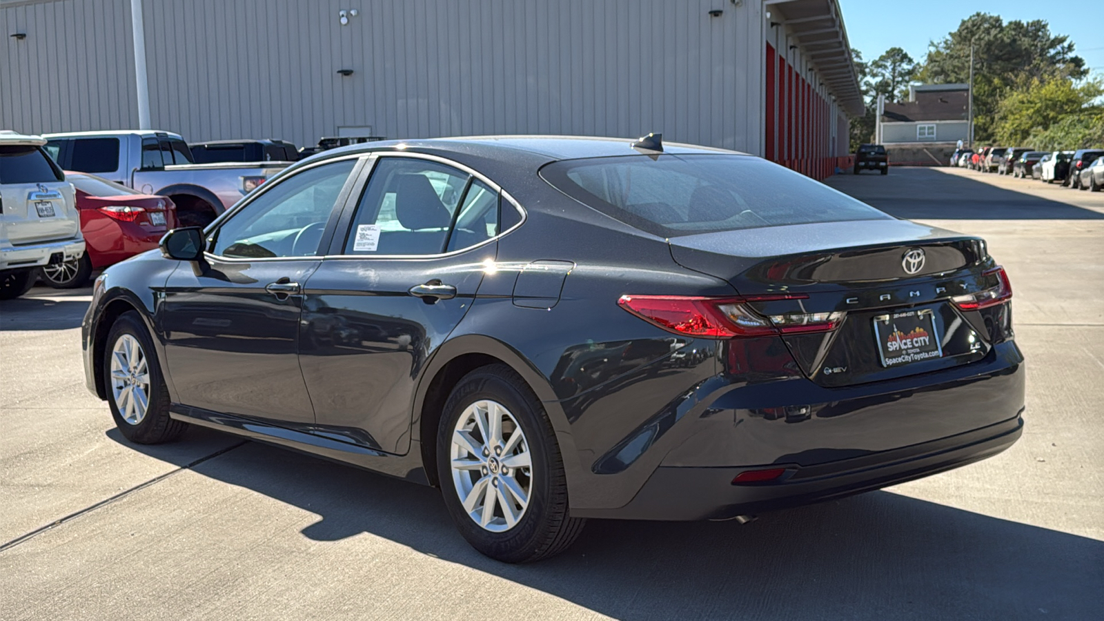 2025 Toyota Camry LE 6