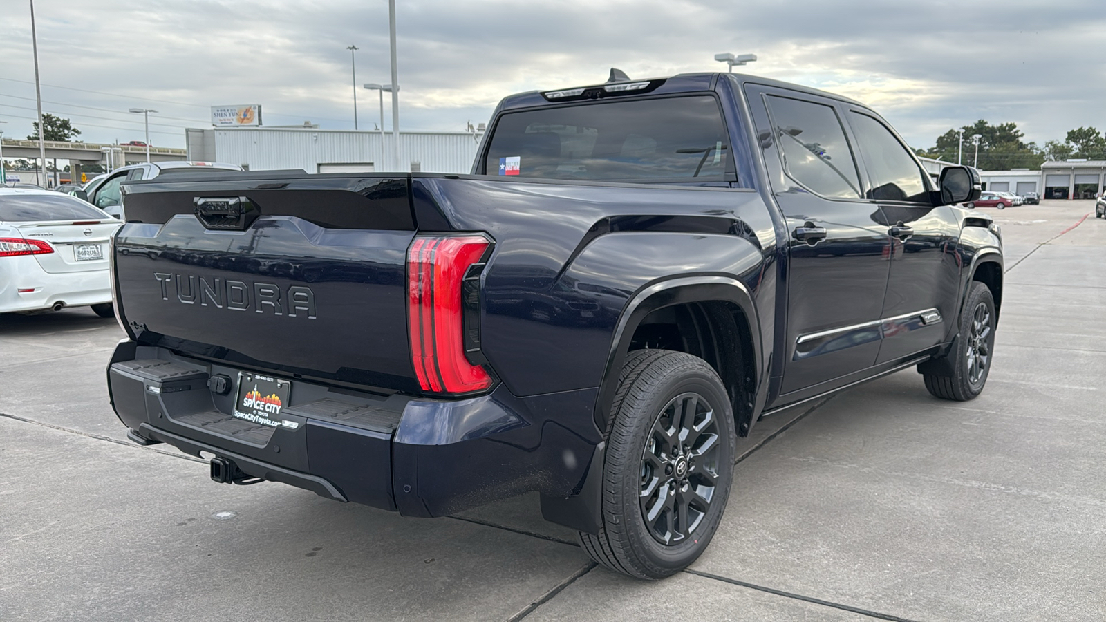 2025 Toyota Tundra Platinum 10