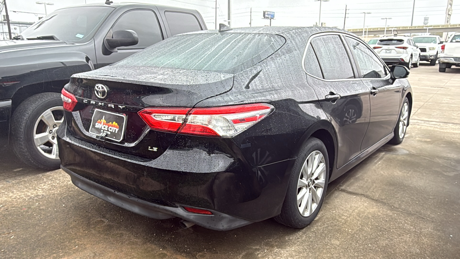 2019 Toyota Camry LE 6