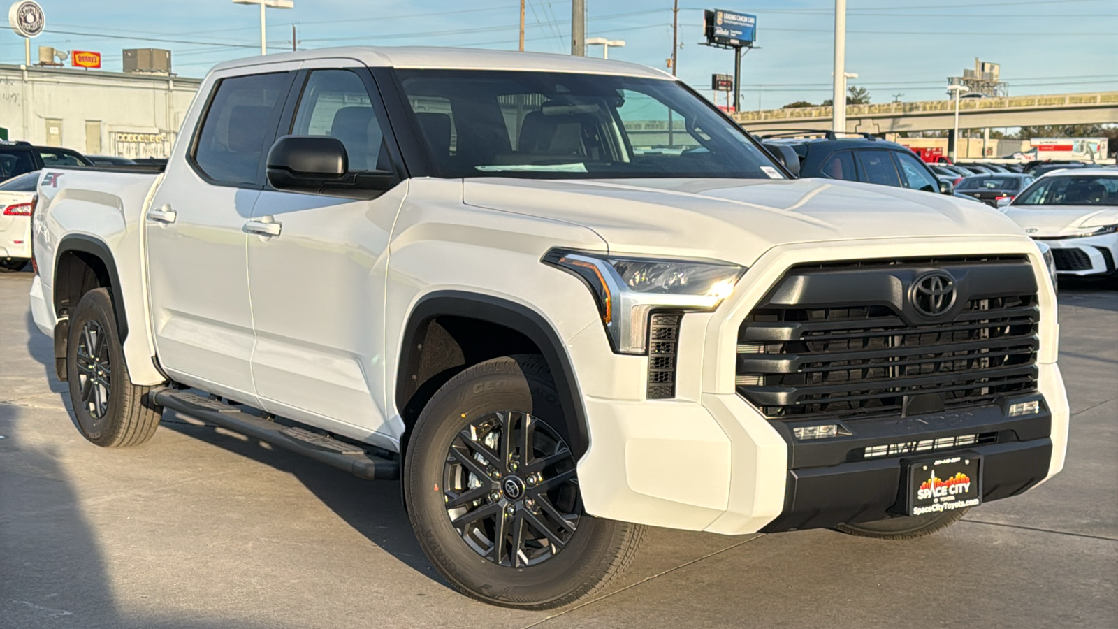 2025 Toyota Tundra SR5 2