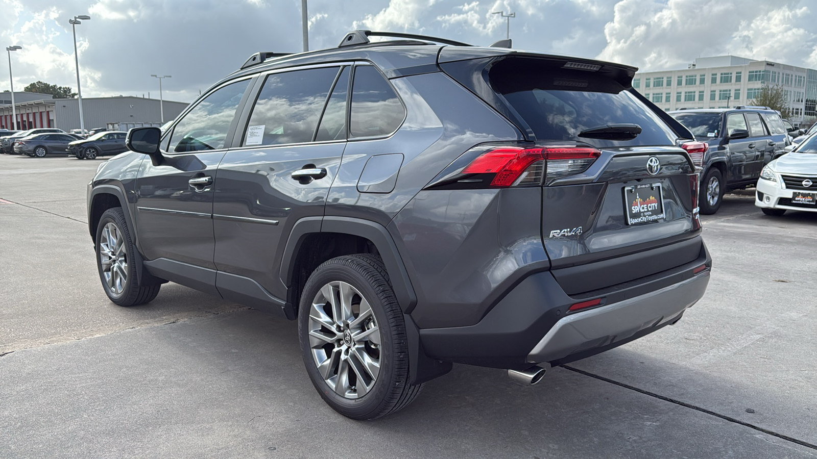 2025 Toyota RAV4 Limited 5