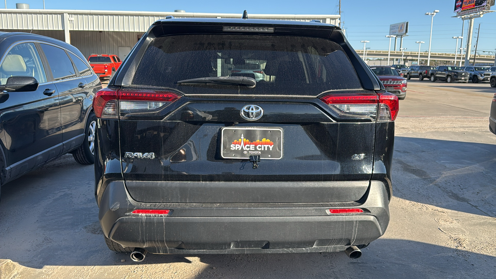 2019 Toyota RAV4 LE 6