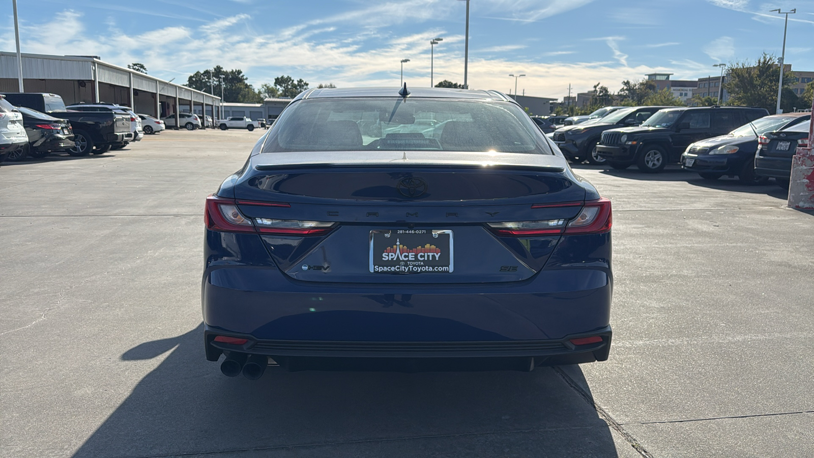 2025 Toyota Camry SE 7