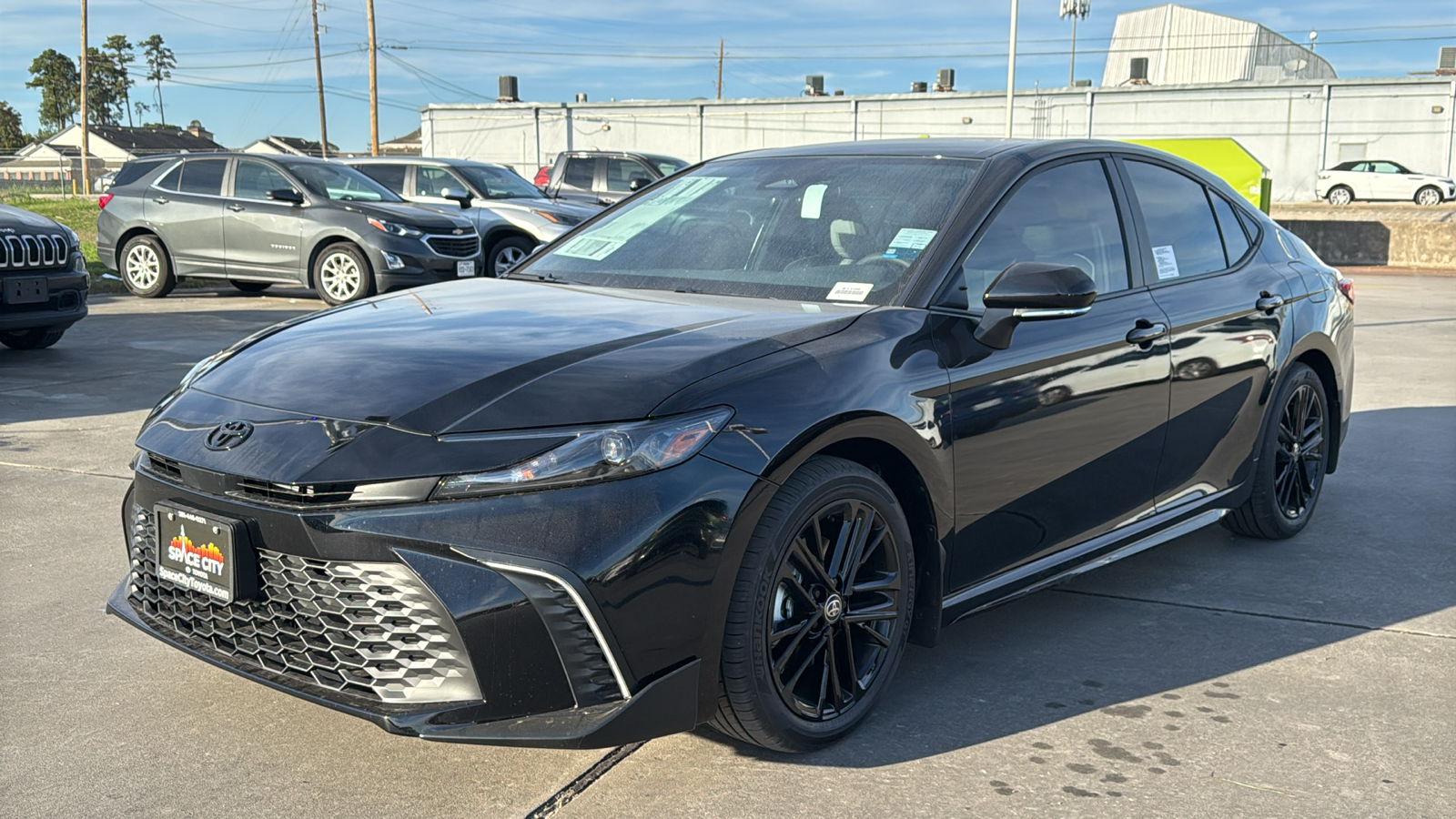 2025 Toyota Camry SE 9