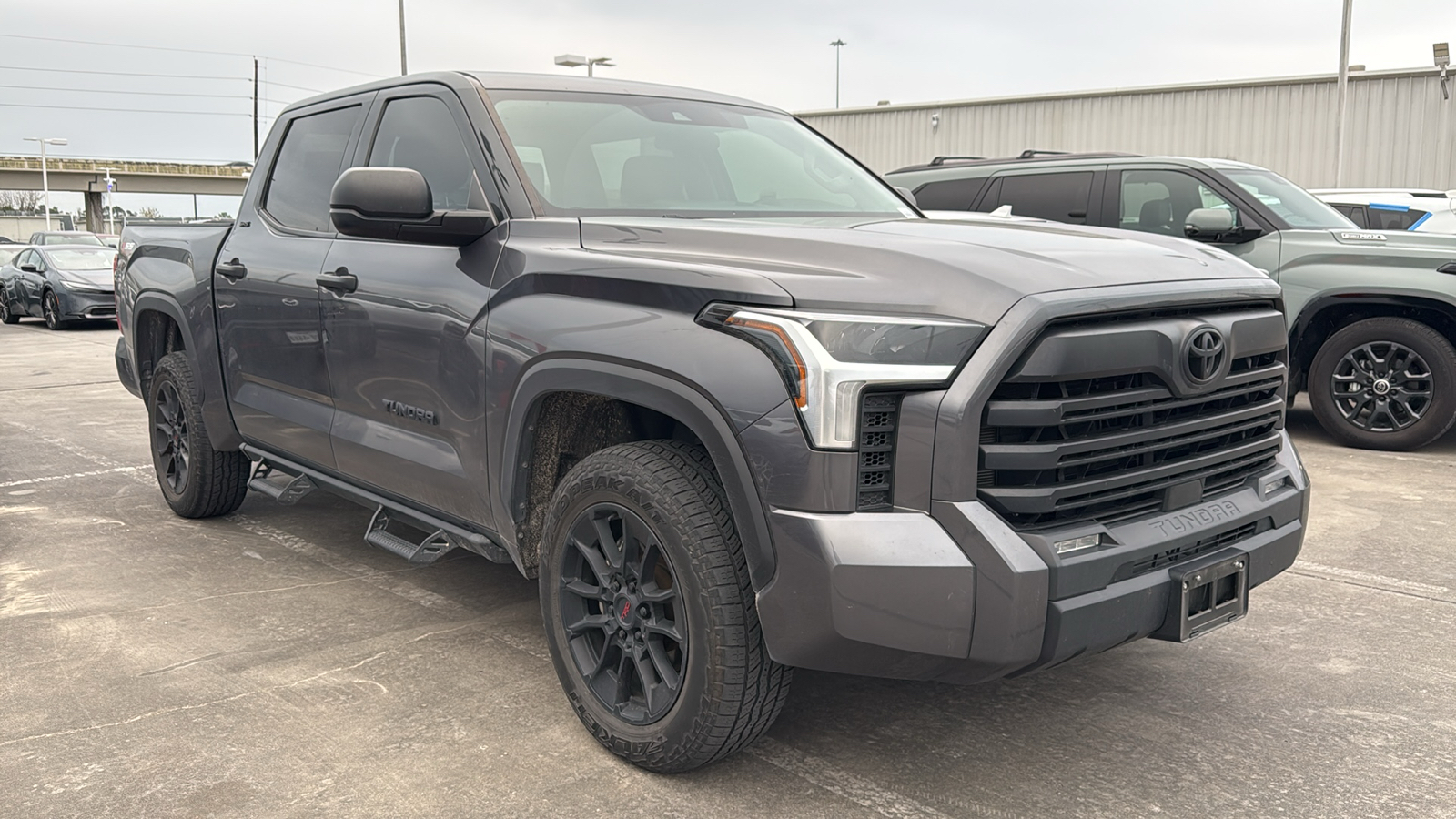 2023 Toyota Tundra SR5 2