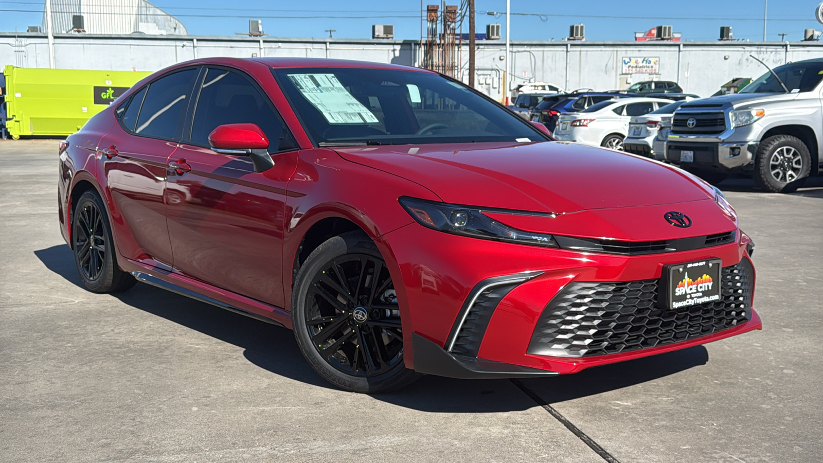 2025 Toyota Camry SE 2