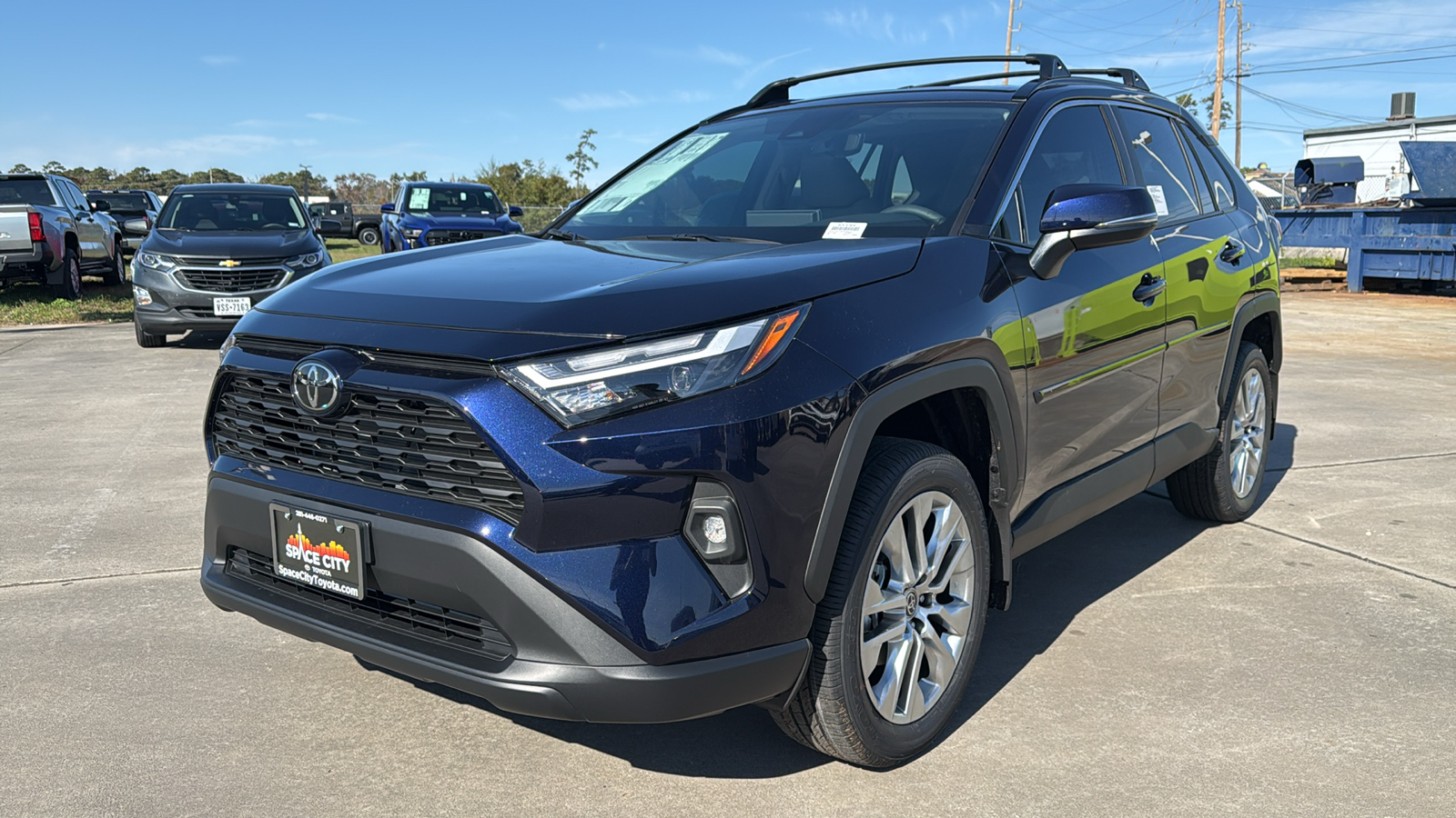 2025 Toyota RAV4 XLE Premium 4