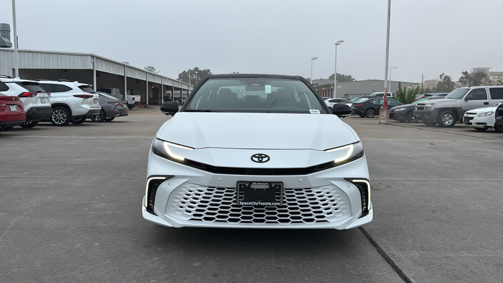 2025 Toyota Camry XSE 2