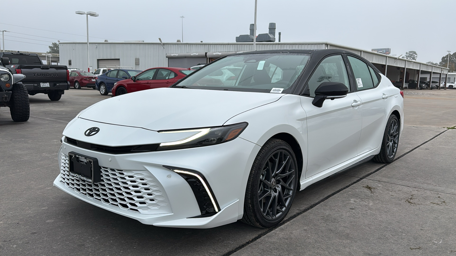 2025 Toyota Camry XSE 3