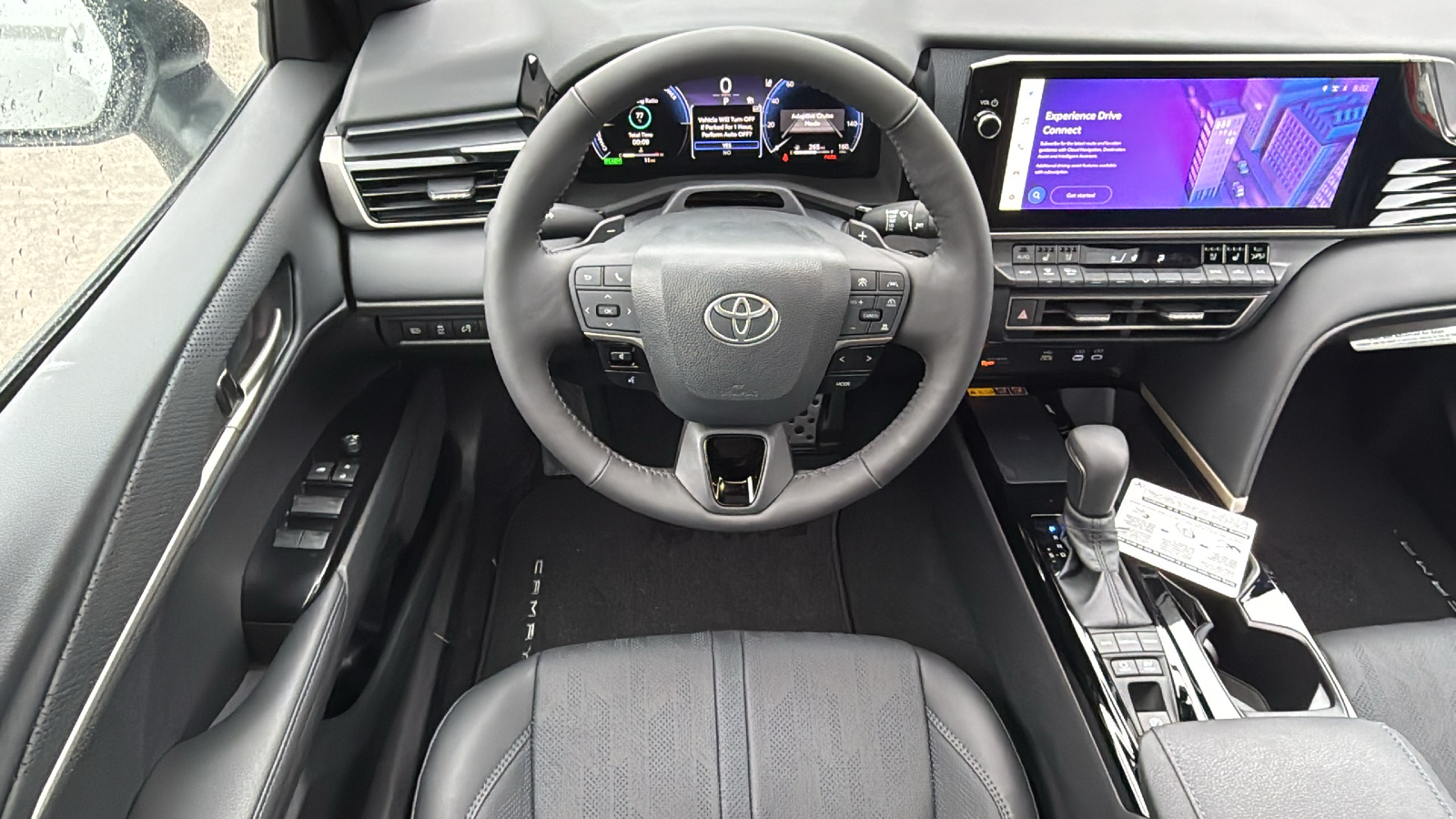 2025 Toyota Camry XSE 19