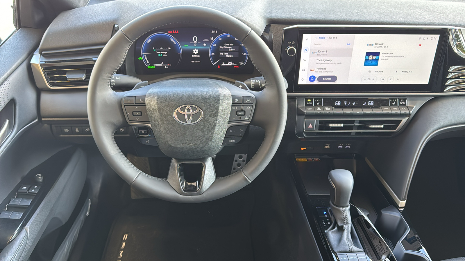 2025 Toyota Camry XSE 19