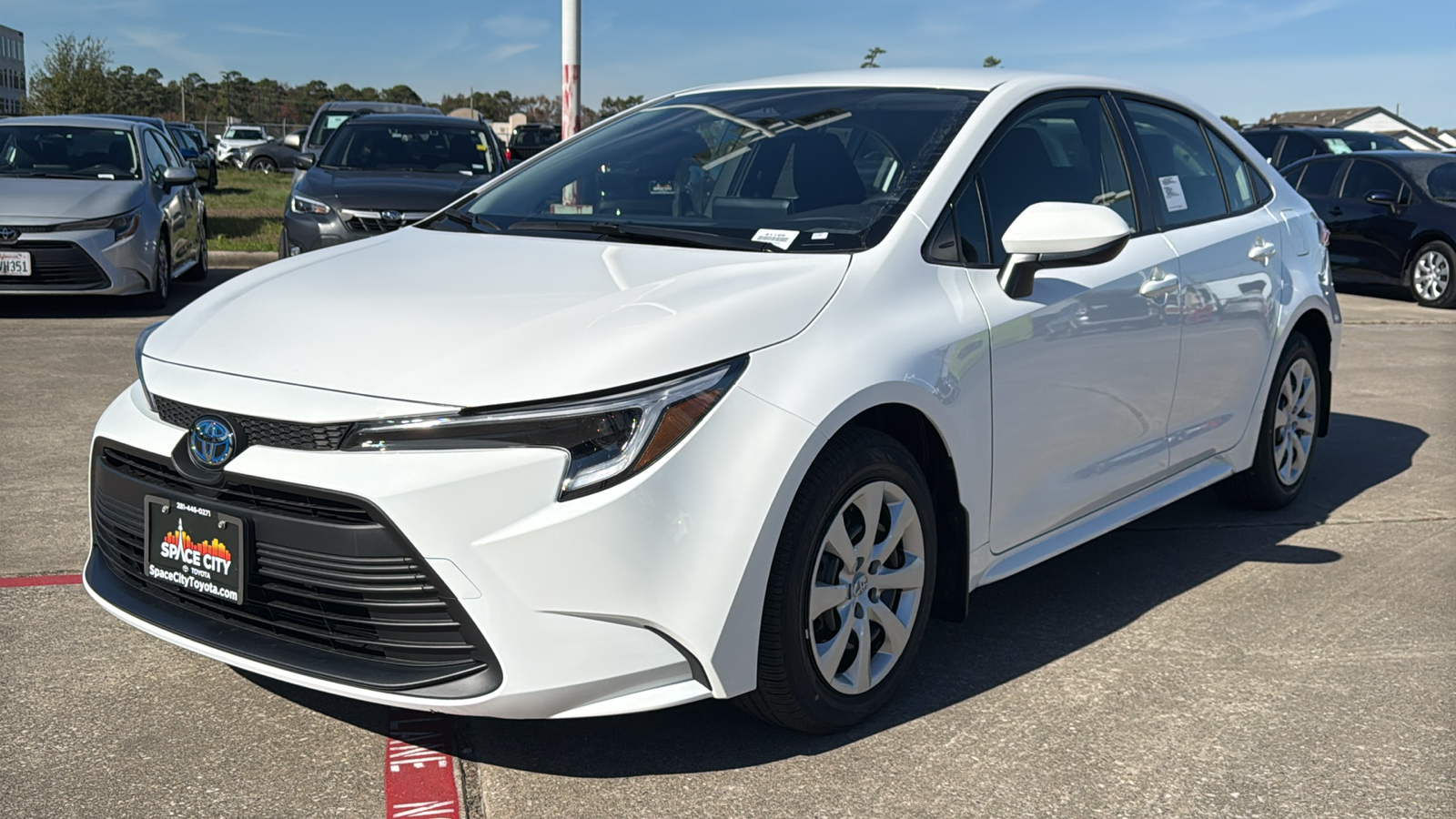 2025 Toyota Corolla Hybrid LE 4