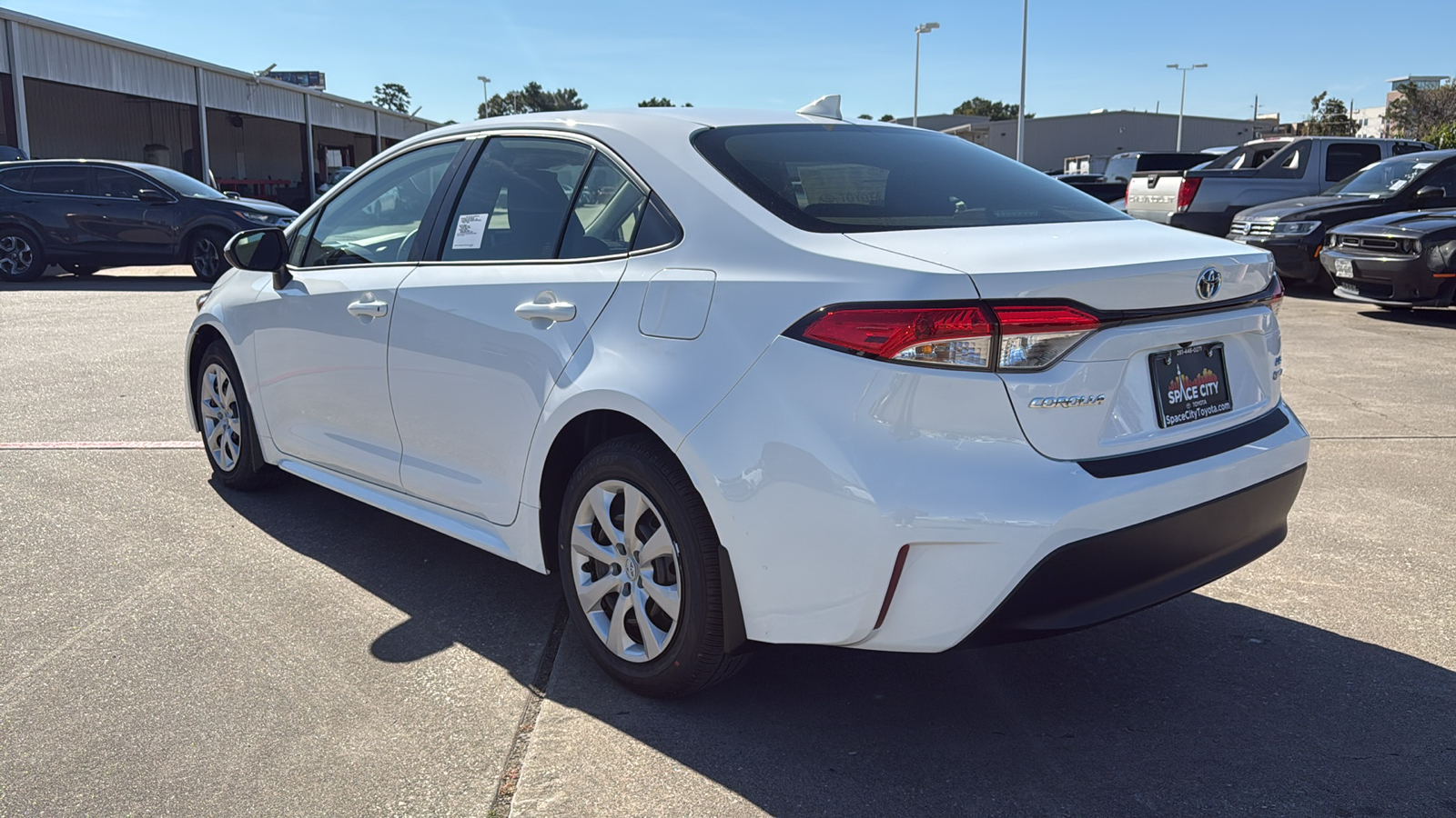 2025 Toyota Corolla Hybrid LE 6