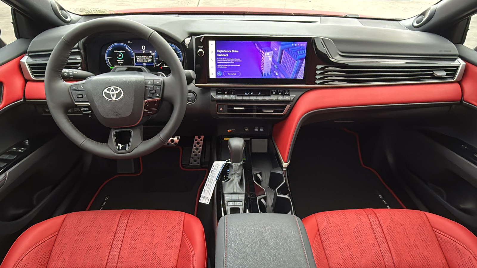 2025 Toyota Camry XSE 18