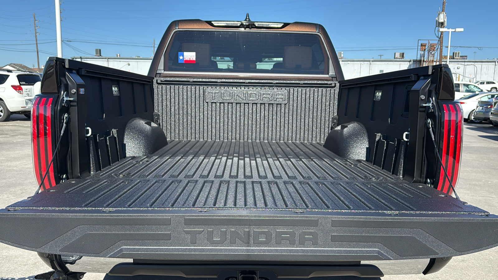 2025 Toyota Tundra Hybrid 1794 Edition 8