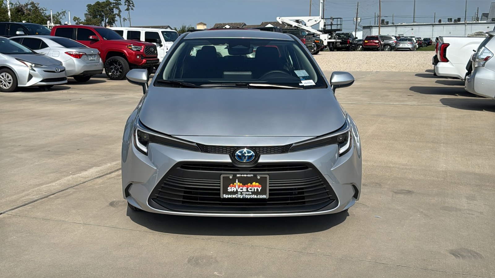 2025 Toyota Corolla Hybrid LE 3