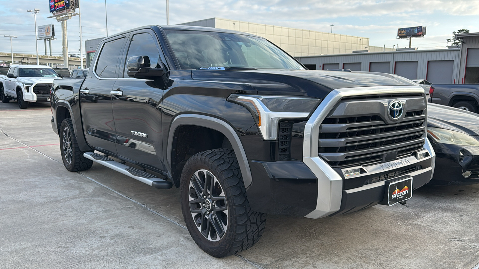 2023 Toyota Tundra Hybrid Limited 2