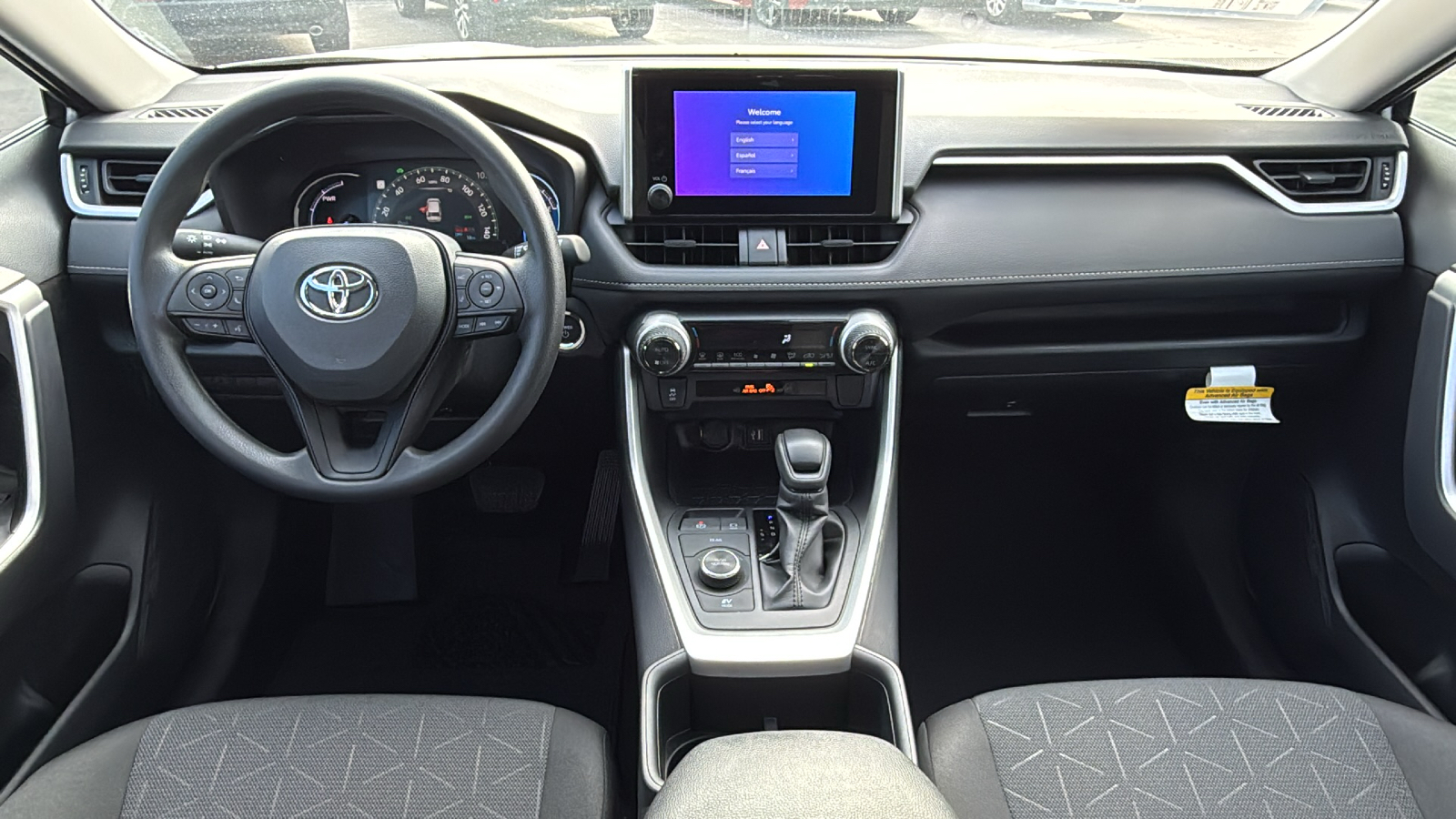 2025 Toyota RAV4 Hybrid XLE 19