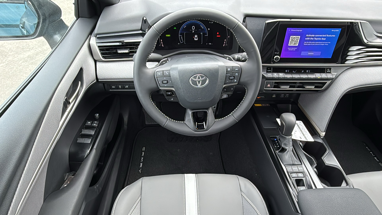 2025 Toyota Camry SE 20