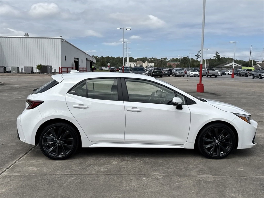 2023 Toyota Corolla Hatchback XSE 7