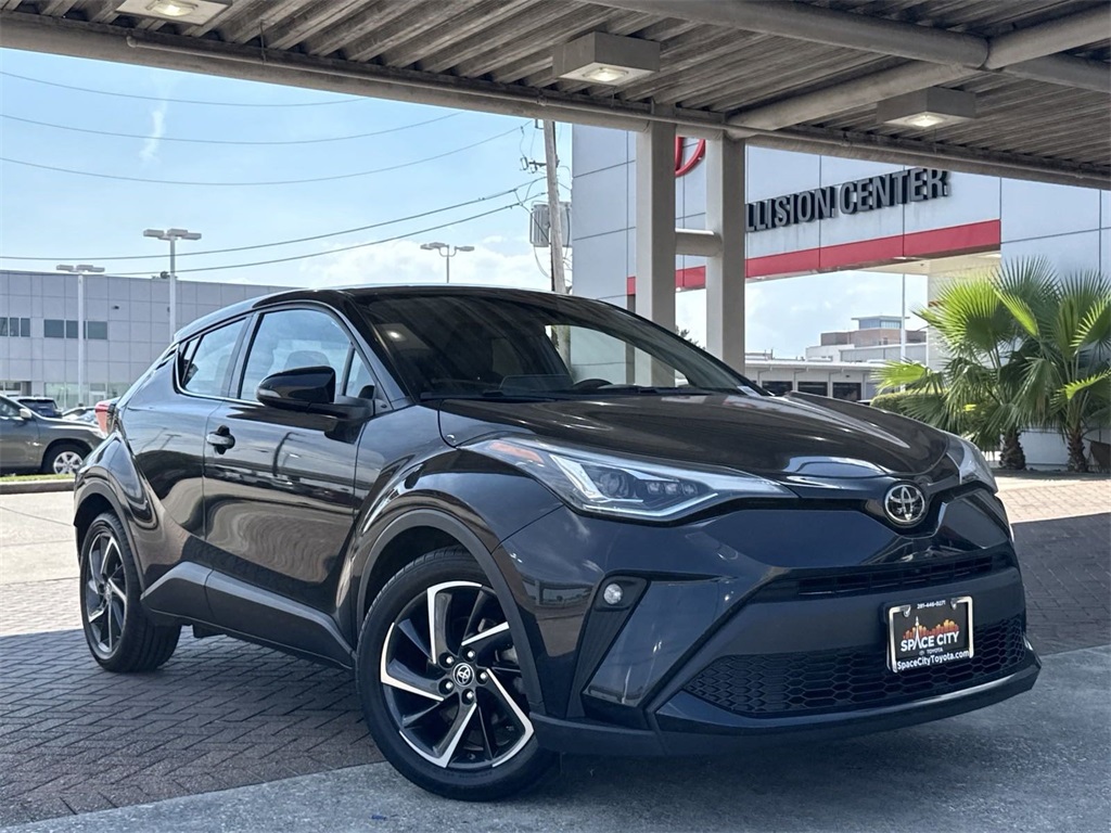 2022 Toyota C-HR Limited 3