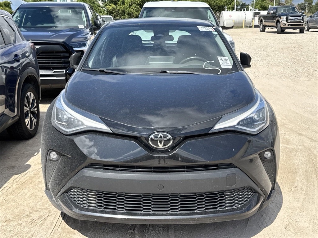 2022 Toyota C-HR Limited 8