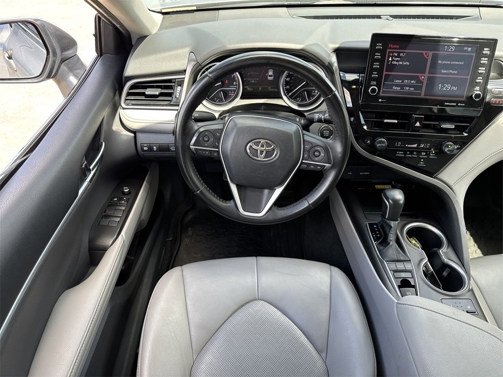 2023 Toyota Camry XLE 13