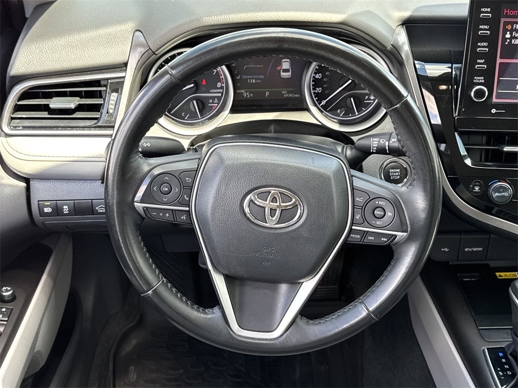 2023 Toyota Camry XLE 14