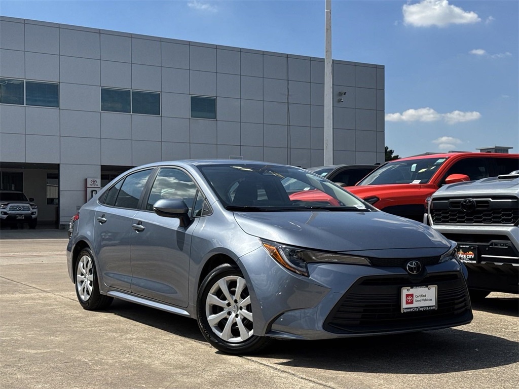 2024 Toyota Corolla LE 2