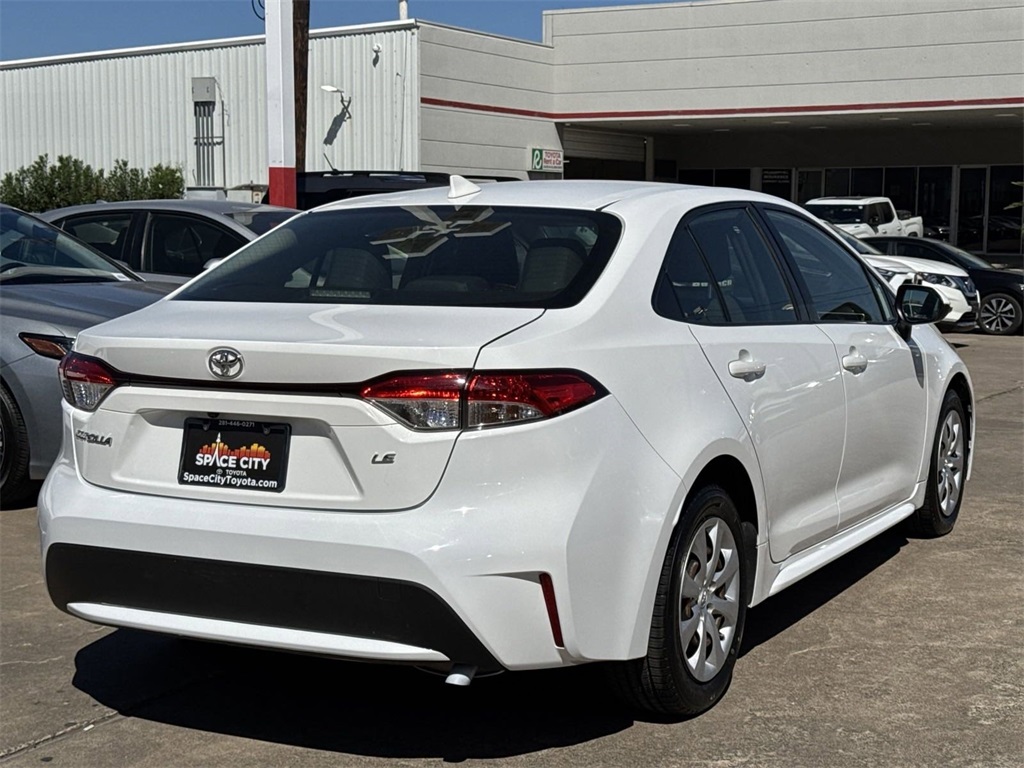 2021 Toyota Corolla LE 13