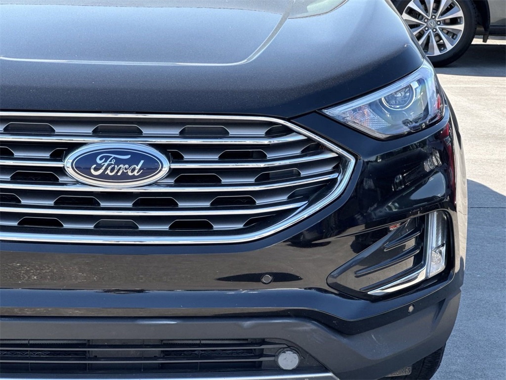 2022 Ford Edge Titanium 5