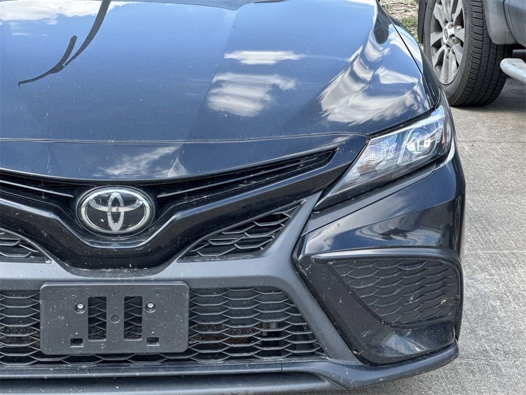 2022 Toyota Camry SE 10