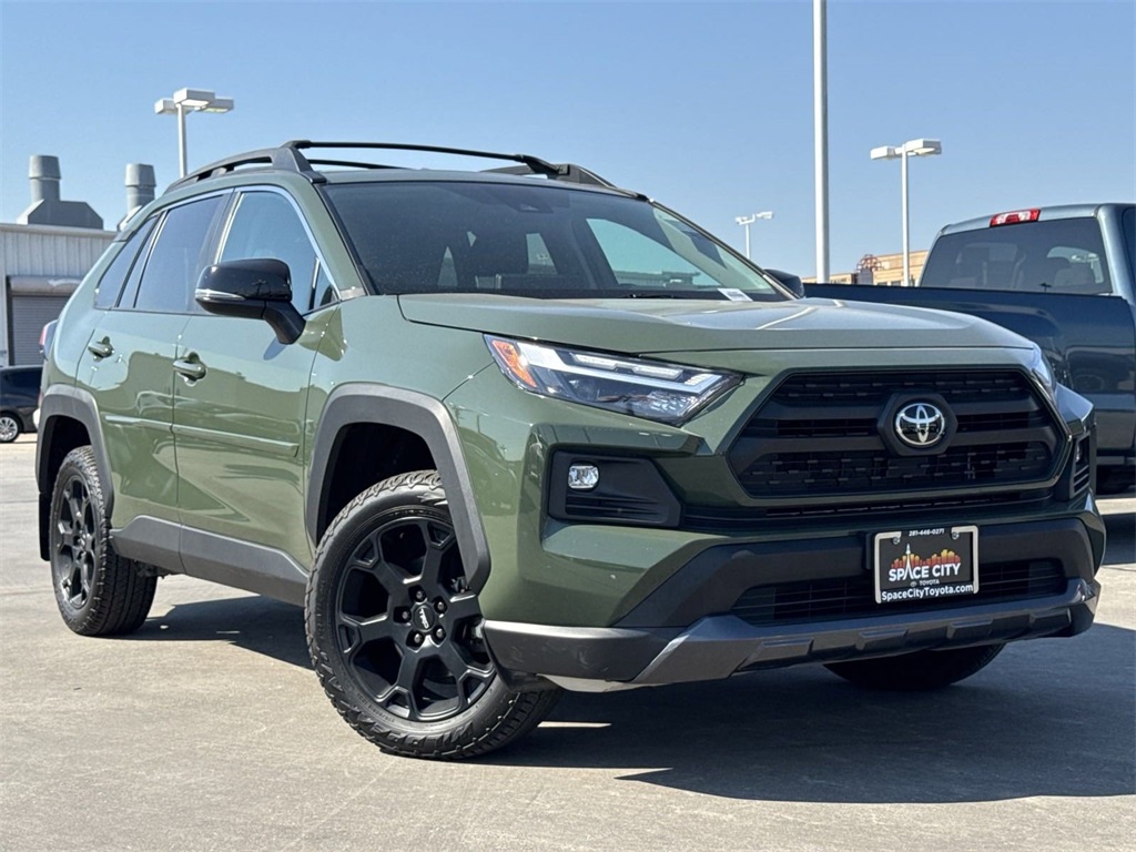 2024 Toyota RAV4 TRD Off Road 3