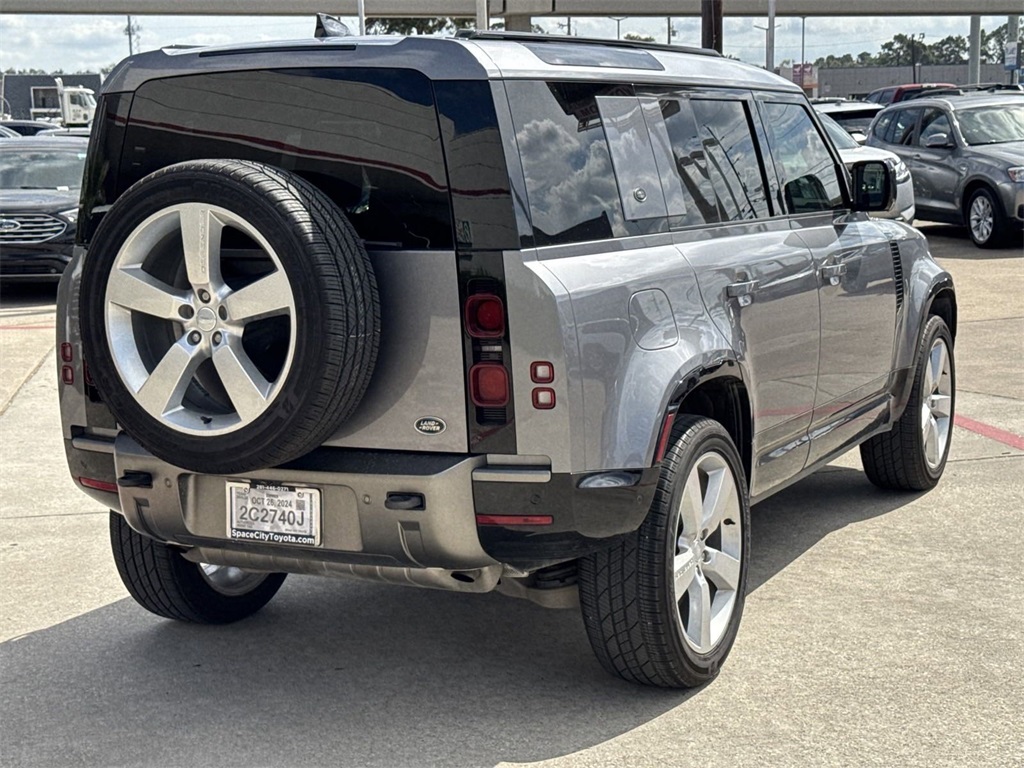 2022 Land Rover Defender 110 X-Dynamic HSE 8