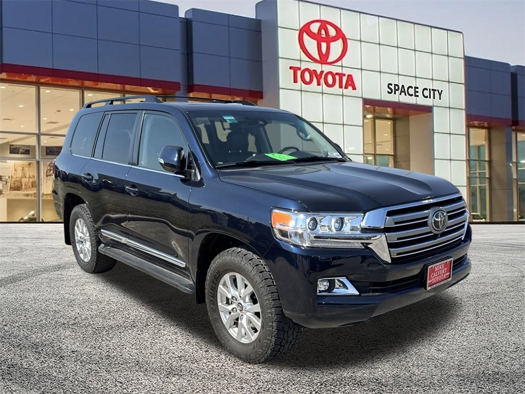 2020 Toyota Land Cruiser Base 2