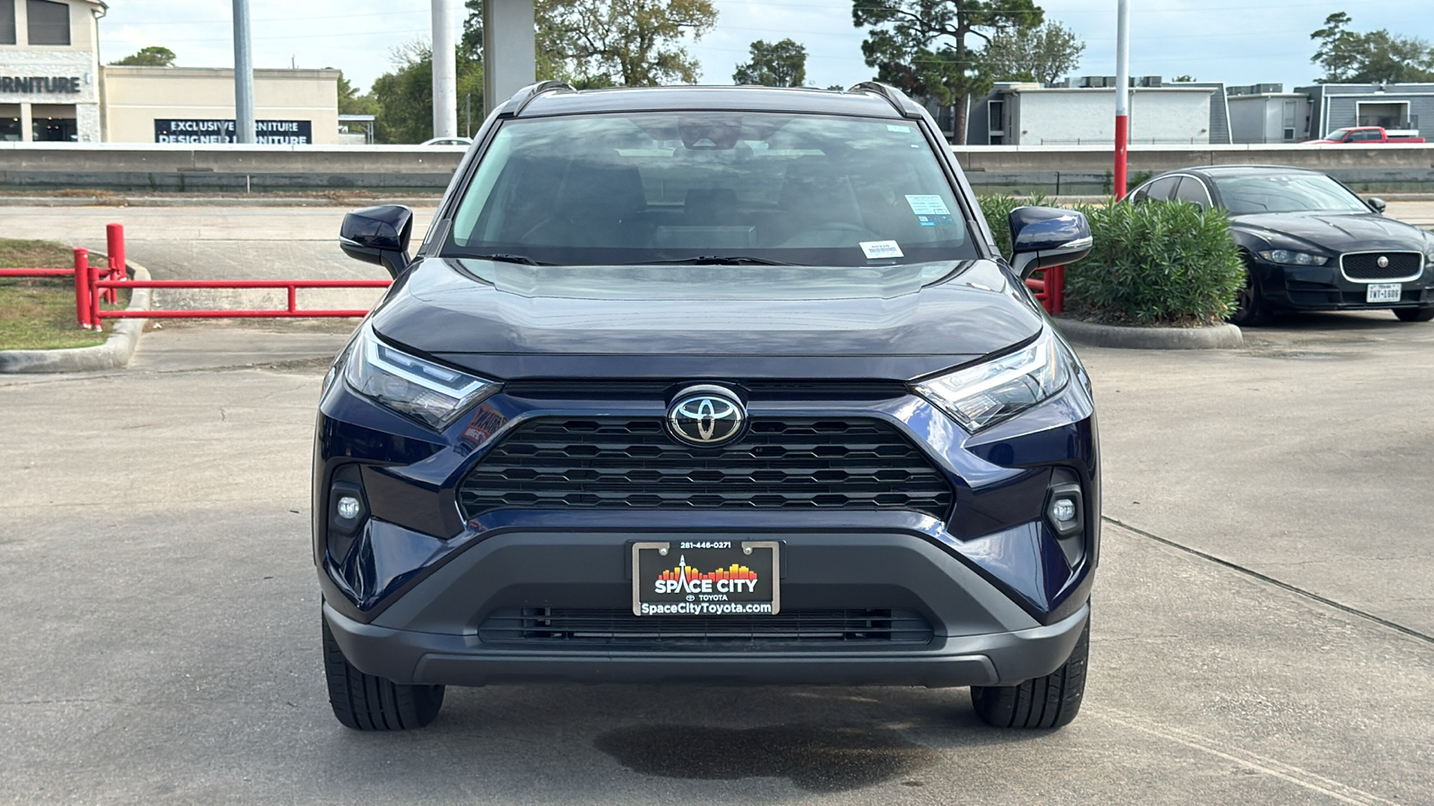 2023 Toyota RAV4 XLE Premium 9