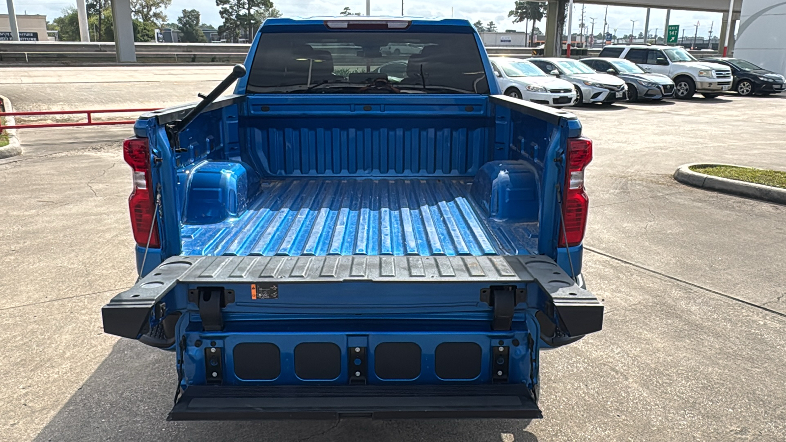 2022 Chevrolet Silverado 1500 Custom 7