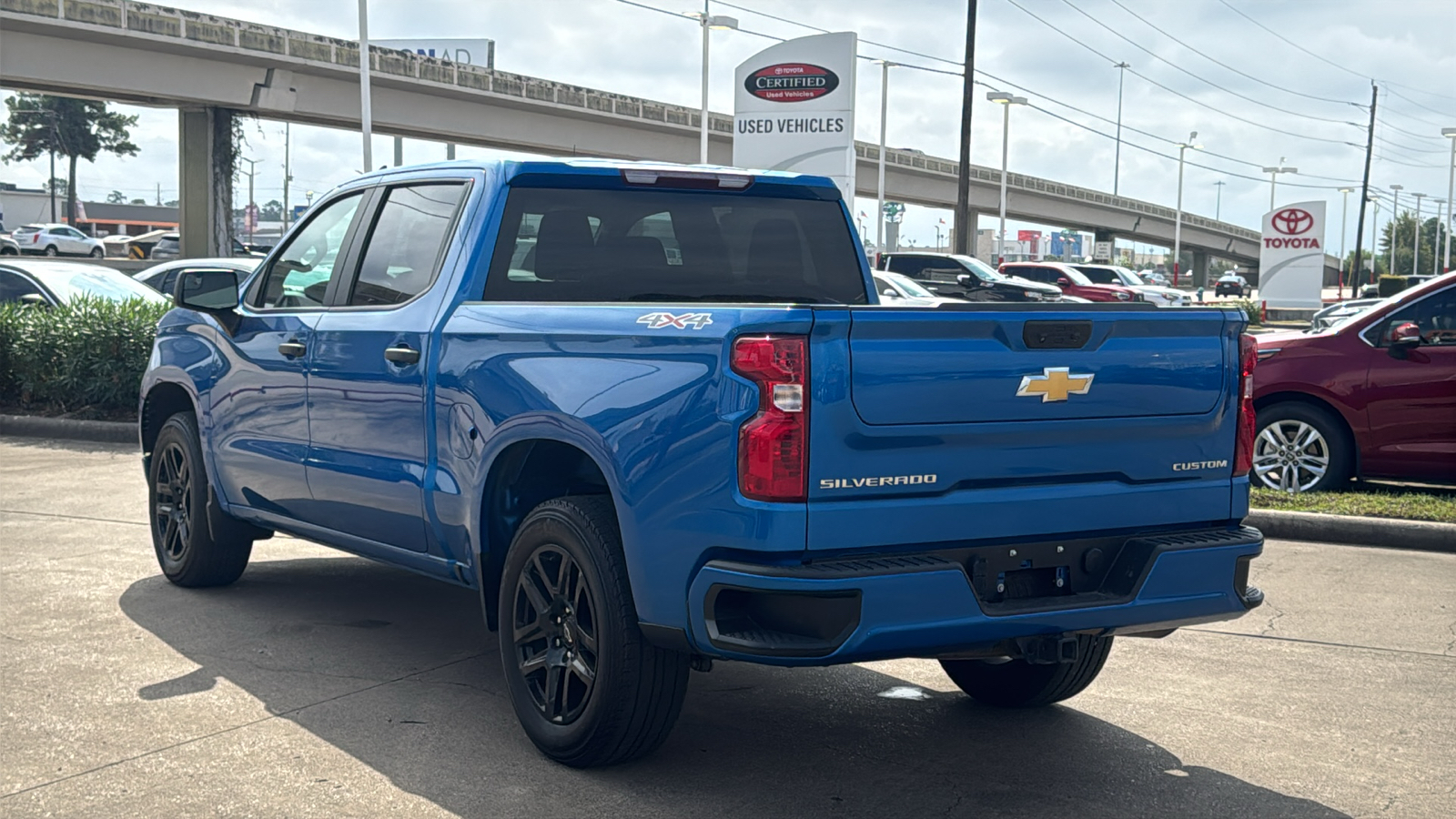 2022 Chevrolet Silverado 1500 Custom 8