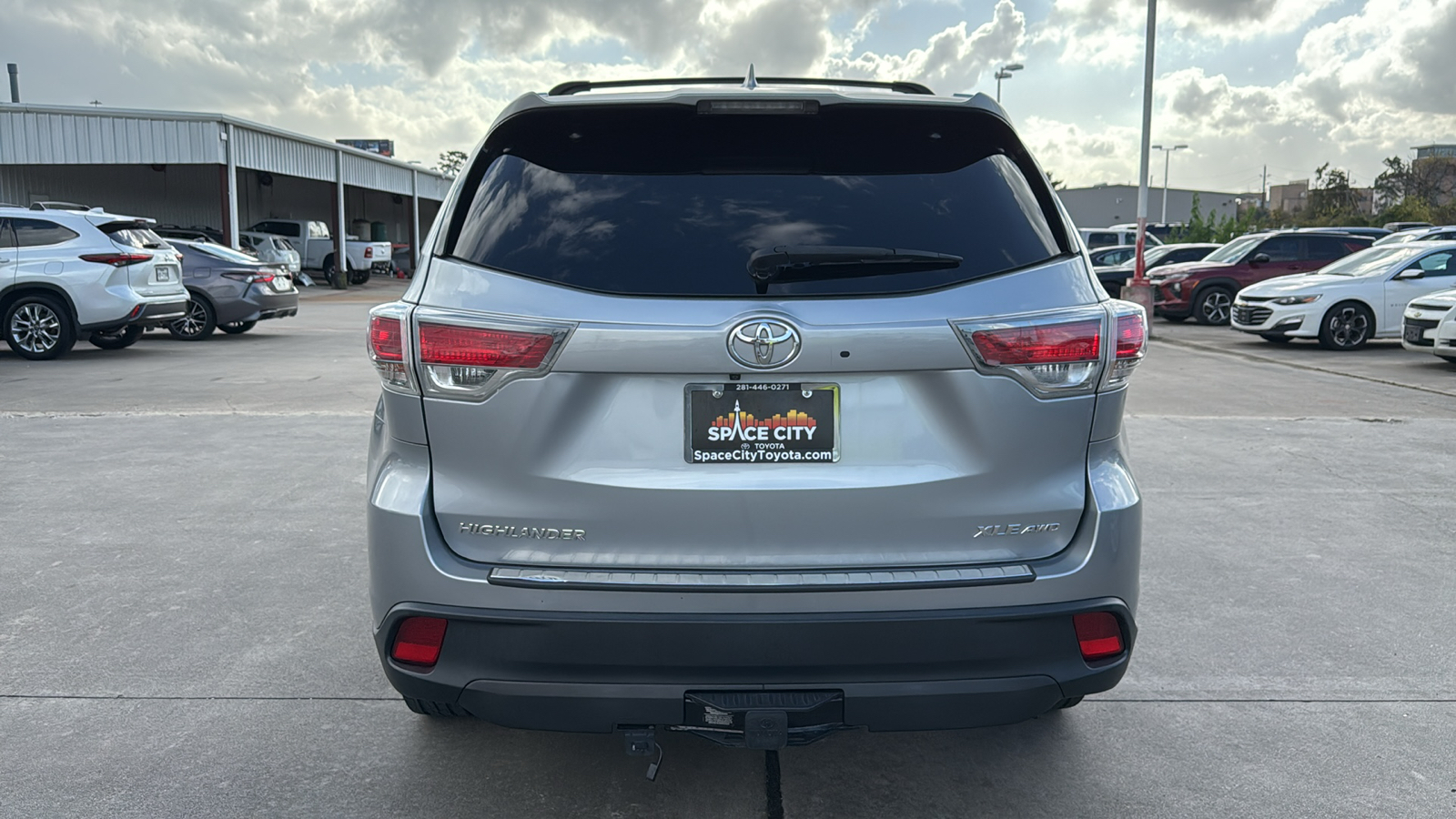 2016 Toyota Highlander XLE V6 7