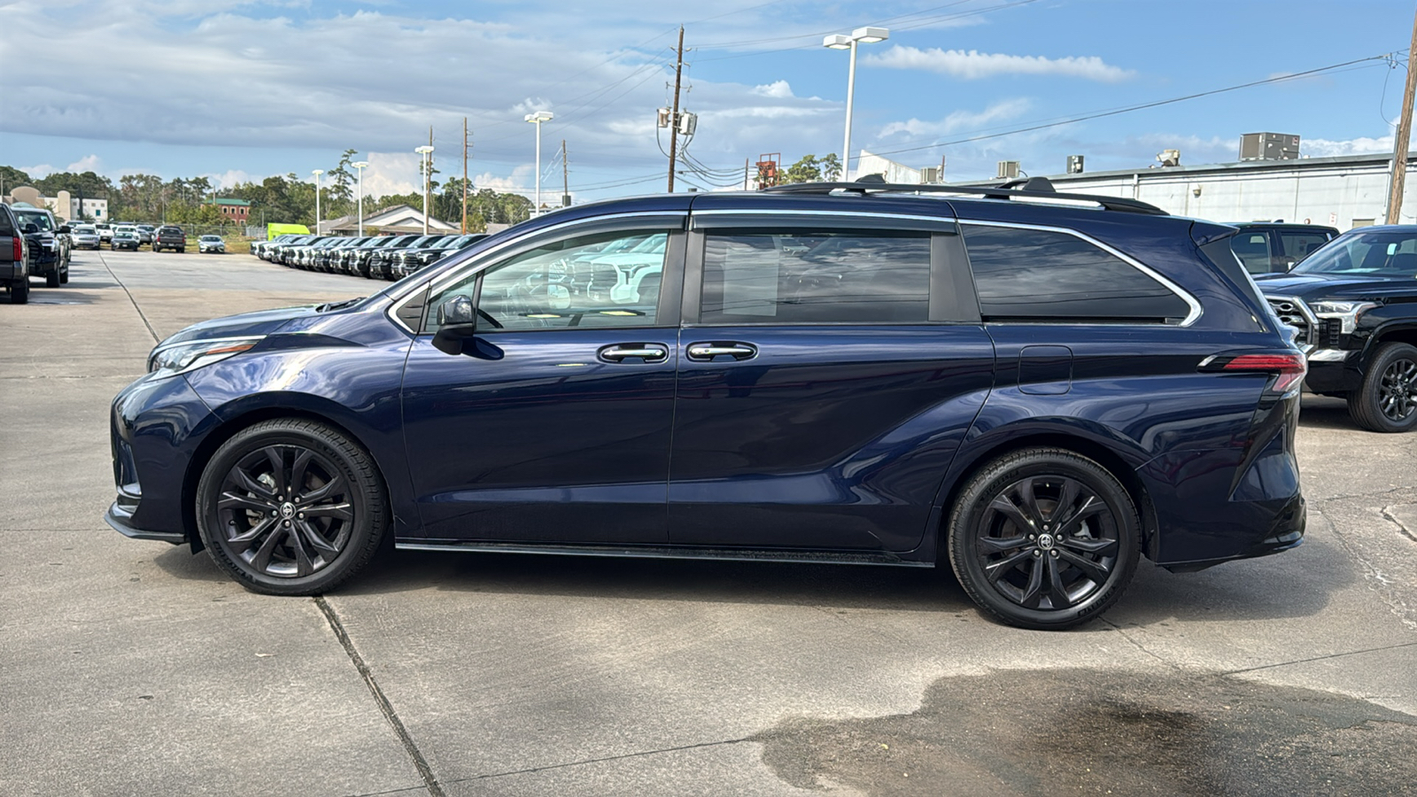 2022 Toyota Sienna XSE 7